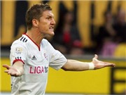 Bóng đá anh, ngoại hạng anh, lịch thi đấu euro 2012, Schweinsteiger đắt hàng